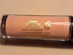 Tradera Lipgloss 0.07 oz (2 ml) - Batch nr. 822033> Andre Skønhedsprodukter