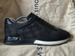 Tradera Louis Vuitton sneakers grå svart 44> Herresko