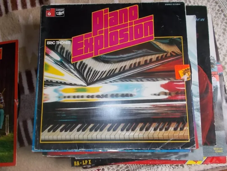 Tradera LP SKIVA MED ERIC THÖNER PIANO EXPLOSION| Pladeomslag