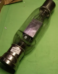 Tradera LS83 (?) sändarrör (21992)| Elektroniske Komponenter