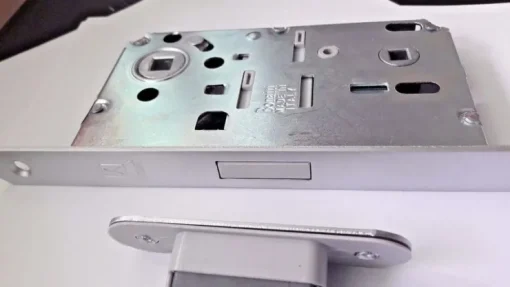 New LÅS /BONAITI B-FORTY(Italy) Interior Magnetic Lock/WC Version Låse & Alarmer