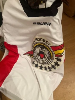 Tradera Luleå Hockey Bauer Authentic Jersey Storlek XL> Hockey & Skøjter