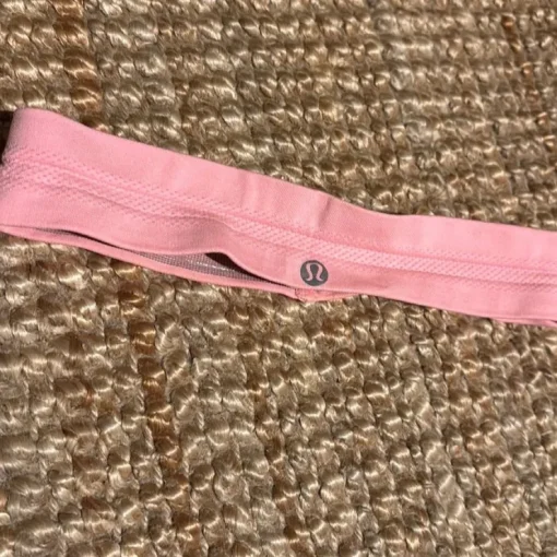 New Lululemon Hårband i rosa Hårtilbehør