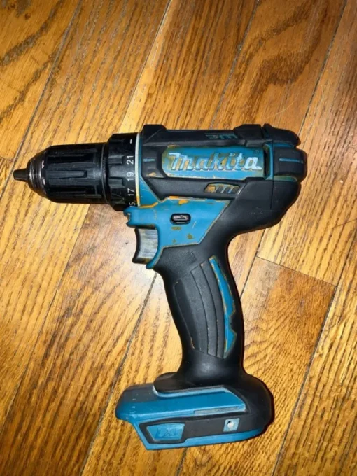 Sale Makita borrskruvdragare DDF482 18V Maskiner