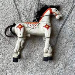 Tradera Marionettdocka häst| Dukker