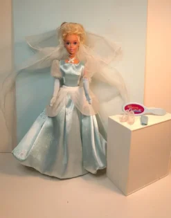 Tradera Mattel Disney Barbie| Dukker