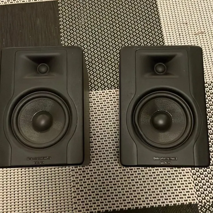 Tradera M-Audio BX5 D3 Studiomonitorer - reparationsexemplar| Studie- & Sceneudstyr