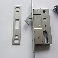 Outlet METAL Unimet Mini/Hook Lock For Sliding doors/ Anticorrosion / 35 mm Backset Låse & Alarmer