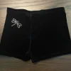 Tradera MILANO snygga gymnast HOT PANTS svart sammet med fjäril. Stl:152-164> Gymnastik