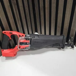 Discount Milwaukee M18 ONESX FUEL Tigersåg Maskiner