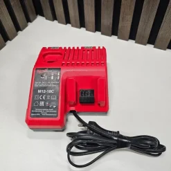 Best Sale Milwaukee M12-18C Batteriladdare Maskiner