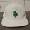 Best Sale Mitchell & Ness Boston Celtics NBA Keps Vit Hovedbeklædning
