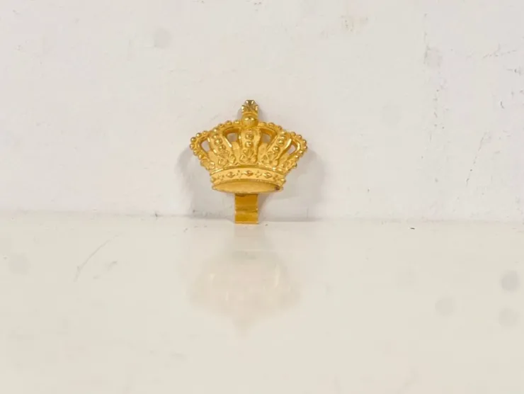 Tradera Märke Krona Emblem Militär Military (ah)> Militære Samlerobjekter
