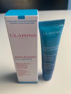 Tradera NY! Clarins Hydra-Essentiel Läppbalsam 15 ml!> Ansigtpleje