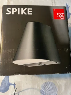 Online Ny oanvänd Globen Belysning Spike Vägglampa Belysning & Armaturer