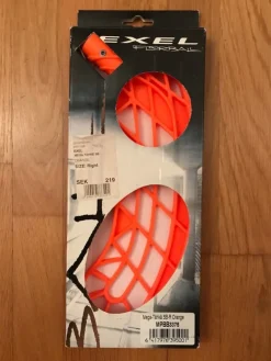 Tradera Nytt Blad: Exel Mega-Tähkä SB-R Orange, Höger> Floorball