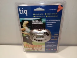 Tradera NYTT! Tiq Stegräknare/Pedometer Med Radio & Överfallslarm> Øvrigt Sport & Fritid