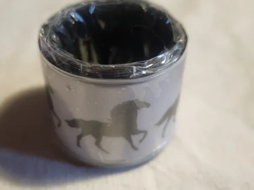 Best Sale Oanvänd reflex med hästar att ha runt armen Andet Tilbehør