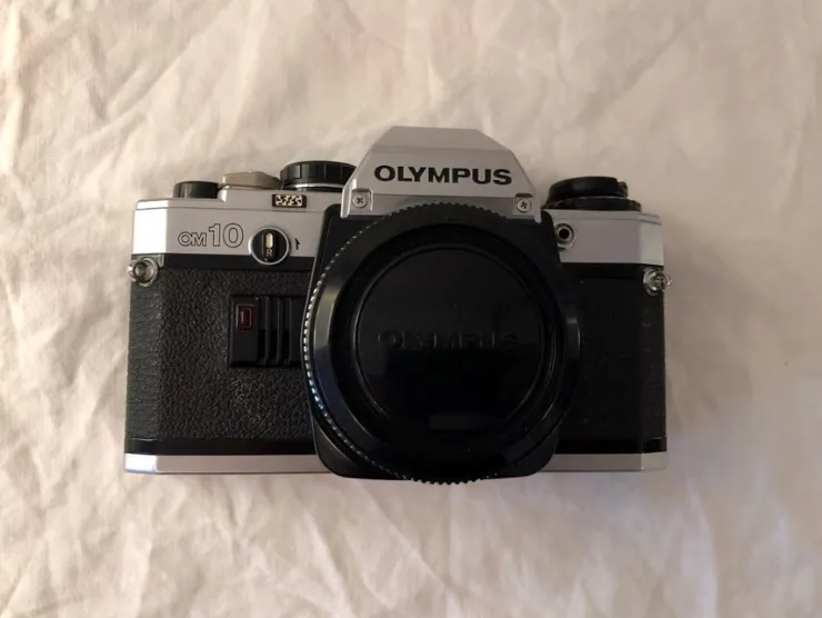 Tradera Olympus OM-10 kamera.| Fotokameraer