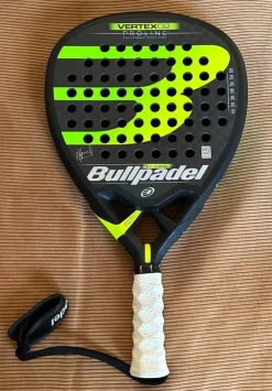 Tradera Padelracket Bullpadel Vertex 02 Proline> Padel