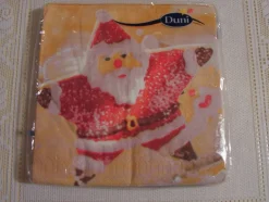 Tradera Påbörjad förpackning med 14 st servetter med julmotiv/tomte| Hobbymaterialer