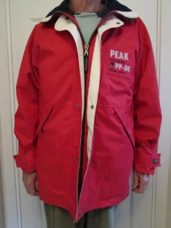Tradera Peak Performance - MARINE SUPPLY - Snygg och funktionell röd jacka, storlek L> Sejlads