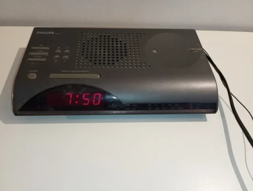 Tradera Philips Retro Klockradio - Deffekt| Transportabelt
