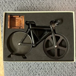 Tradera Pizzarulle i cykeldesign - unik och snygg!> Cykel