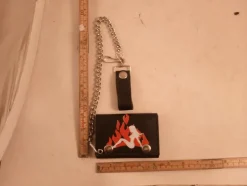 Clearance plånbok pinuppa med röda flames plå 007 Tegnebøger