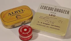Tradera Plåtburk - 3 st. - från Albyl tabletter, Leocoal-Drageer och plåster> Medicinske Gadgets
