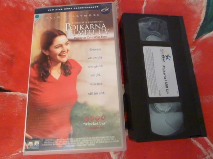 Tradera POJKARNA I MITT LIV, VHS, FILM, DRAMAKOMEDI| Vhs-film