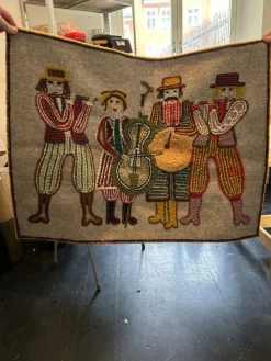 Best Sale Polsk bonad i ull Tekstiler