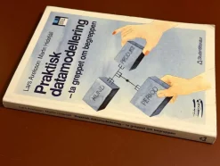 Cheap Praktisk Datamodellering ISBN 91-44-38001-1 Computere Og Teknik