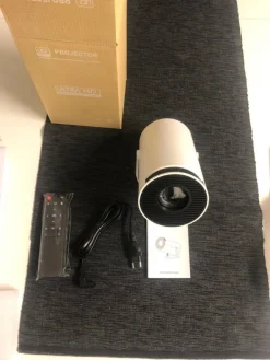 Tradera Projektor HY300 Smart HD LED WiFi Bluetooth HDMI. USB Android Hemmabio| Projektorer