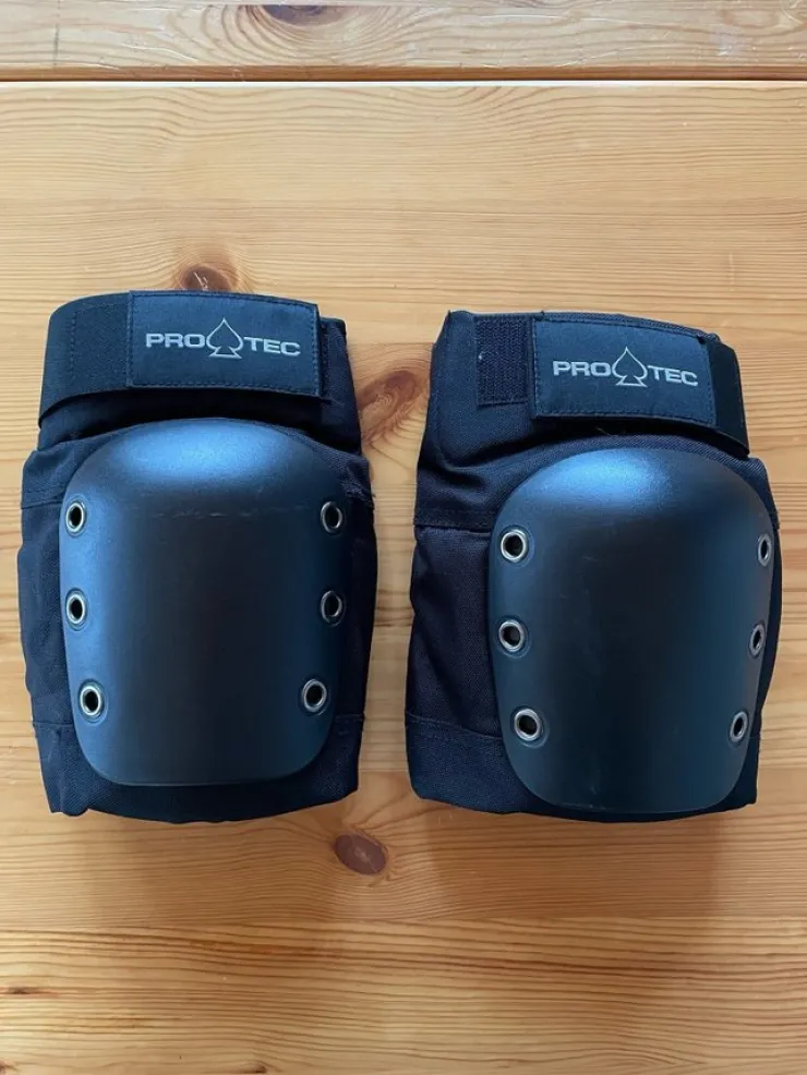 Tradera PRO-TEC Knäskydd skateboard storlek YM> Skateboard & Inliners