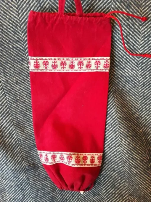 Discount Påsgömma JULRÖD Längd 44 cm ! Tekstiler