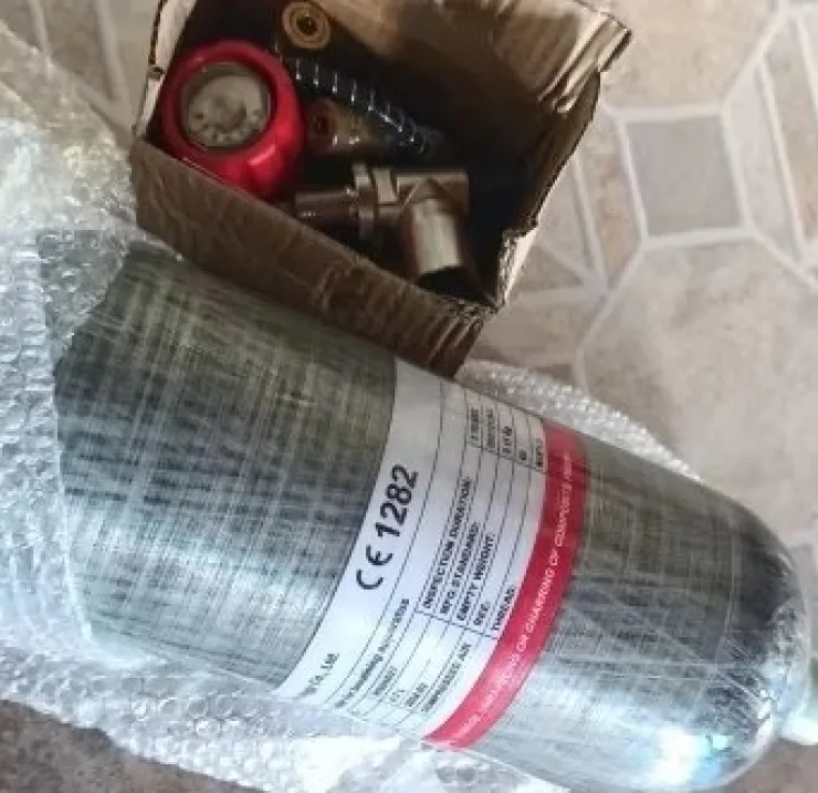 Tradera 4500psi/300Bar 4,7L kolfibercylinder med ventil, högtryckstank för dykning> Eventyrsport