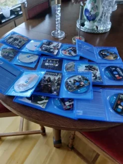 Tradera PS4-spelpaket> Playstation