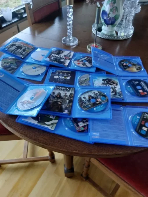Tradera PS4-spelpaket> Playstation