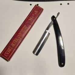 Tradera Rakkniv C.V.HELJESTRAND MK N4 med etui| Barbering