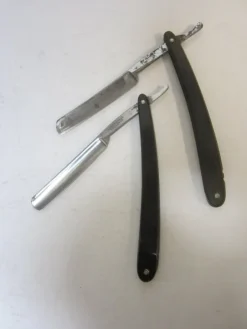 Tradera Rakknivar C:V Heljestrand + J:A Hellberg Sweden 42| Barbering