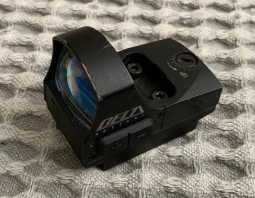 Tradera Rödpunktsikte Delta Optical typ ”Docter”> Skydning