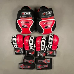 Tradera RDX Kampsportsset - Boxningshandskar, Fokuspads & Handlindor> Boksning