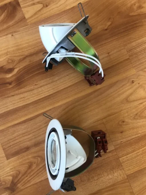 New Reggiani spottar 2st NYA Belysning & Armaturer
