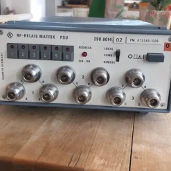 Tradera Reläbox 3 x växlande N, 3 x växlande BNC| Elektroniske Instrumenter