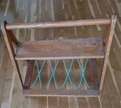 Tradera RETRO TIDNINGSBORD.| Møbler