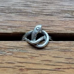 Tradera Ring i äkta silver orm ormring> Ringe