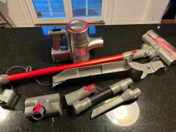 Tradera Roborock H7 Sladdlös Dammsugare - OBS defekt| Husholdningsapparater