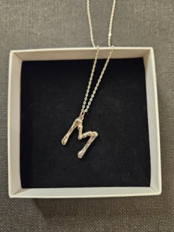 Tradera Safira halsband bokstav M silver 925> Halskæder