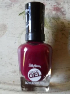 Tradera Sally Hansen-MIRACLE GEL, etapp 1. 14,7 ml. Direkt från USA, oöppnat/nytt.> Manicure, Hånd- & Fodpleje